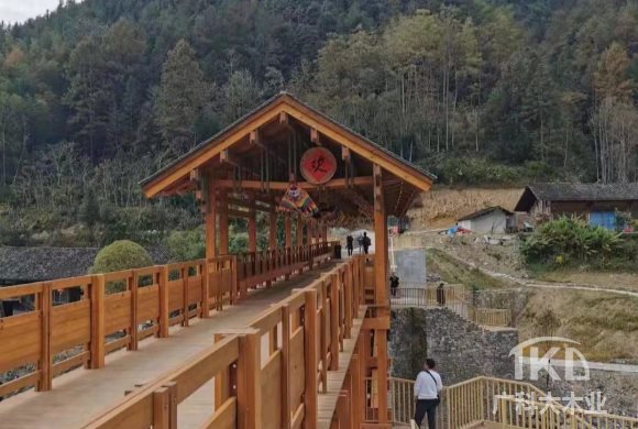 景区跨河木制长廊建造案例